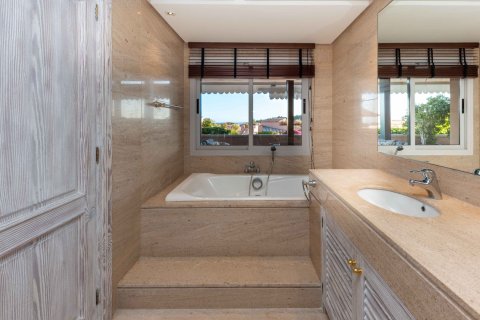 Appartamento in vendita Bendinat, Mallorca, Spagna 3 camere da letto, 210 mq. N° 128216 - foto 18