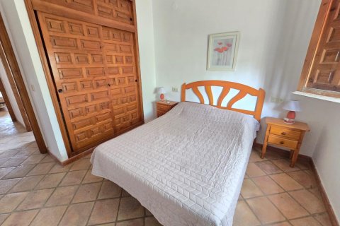 Villa for sale Cabo Roig, Alicante, Spain 4 bedrooms, 161 sq.m. No. 125641 - photo 4