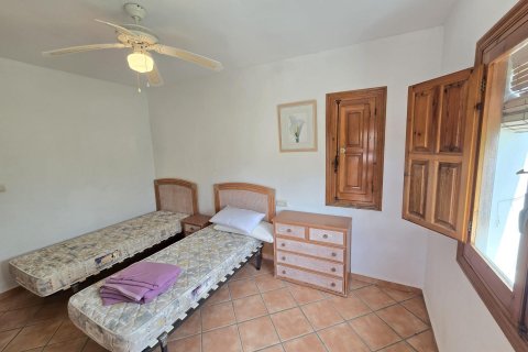 Villa for sale Cabo Roig, Alicante, Spain 4 bedrooms, 161 sq.m. No. 125641 - photo 12