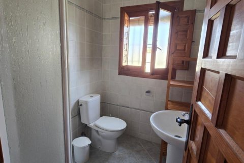 Villa for sale Cabo Roig, Alicante, Spain 4 bedrooms, 161 sq.m. No. 125641 - photo 9