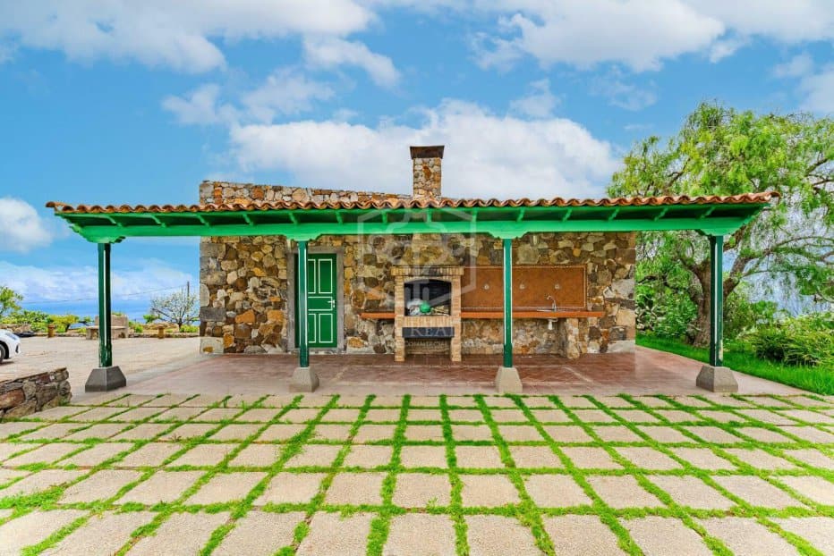Villa i Tenerife, Spanien 2 sovrum, 150 kvm. Nr. 128042