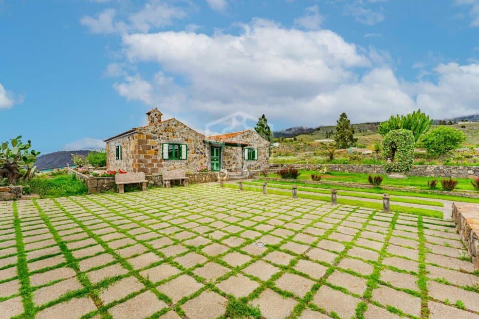 Villa i Tenerife, Spanien 2 sovrum, 150 kvm. Nr. 128042