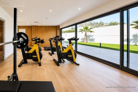Huoneisto myytävänä Estepona, Malaga, Espanja, 3 makuuhuonetta, 86 m2 No. 120184 - kuva 12