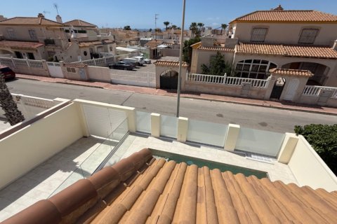Villa for sale Torrevieja, Alicante, Spain 2 bedrooms, 51 sq.m. No. 125216 - photo 27