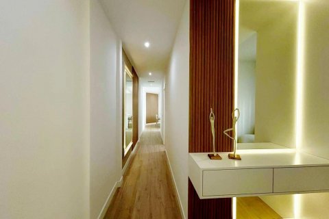 Dzīvoklis pārdošanā Madrid, Spānijā 2 istabas, 110 m2 Nr. 129268 - attēls 17