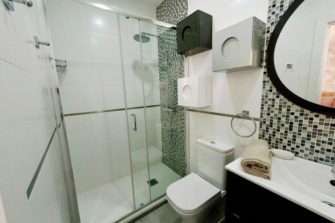Dzīvoklis pārdošanā Madrid, Spānijā 2 istabas, 110 m2 Nr. 129268 - attēls 18
