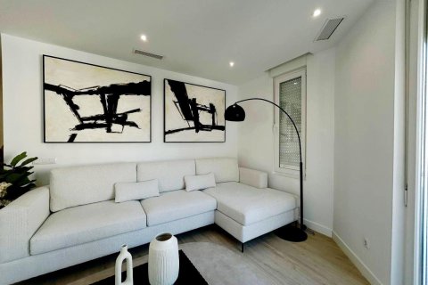 Dzīvoklis pārdošanā Madrid, Spānijā 2 istabas, 110 m2 Nr. 129268 - attēls 3