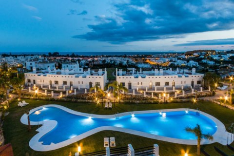Wohnung zum Verkauf Estepona, Malaga, Spanien 2 Schlafzimmer, 117 m2 Nr. 127477 - Foto 4