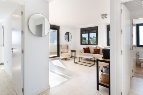 Dúplex en venta Estepona, Málaga, España 2 dormitorios, 110 m2 No. 127478 - foto 4