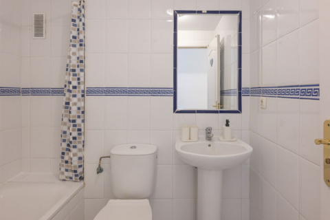 Apartment for sale Fuengirola, Malaga, Spain 2 bedrooms, 74 sq.m. No. 127479 - photo 26