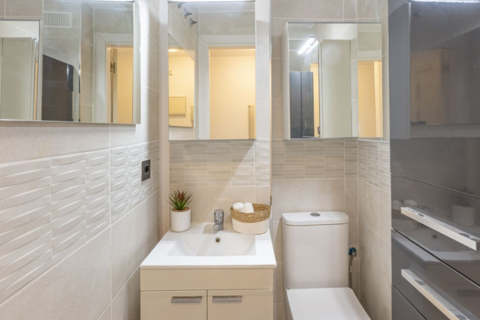 Apartment for sale Fuengirola, Malaga, Spain 2 bedrooms, 74 sq.m. No. 127479 - photo 27