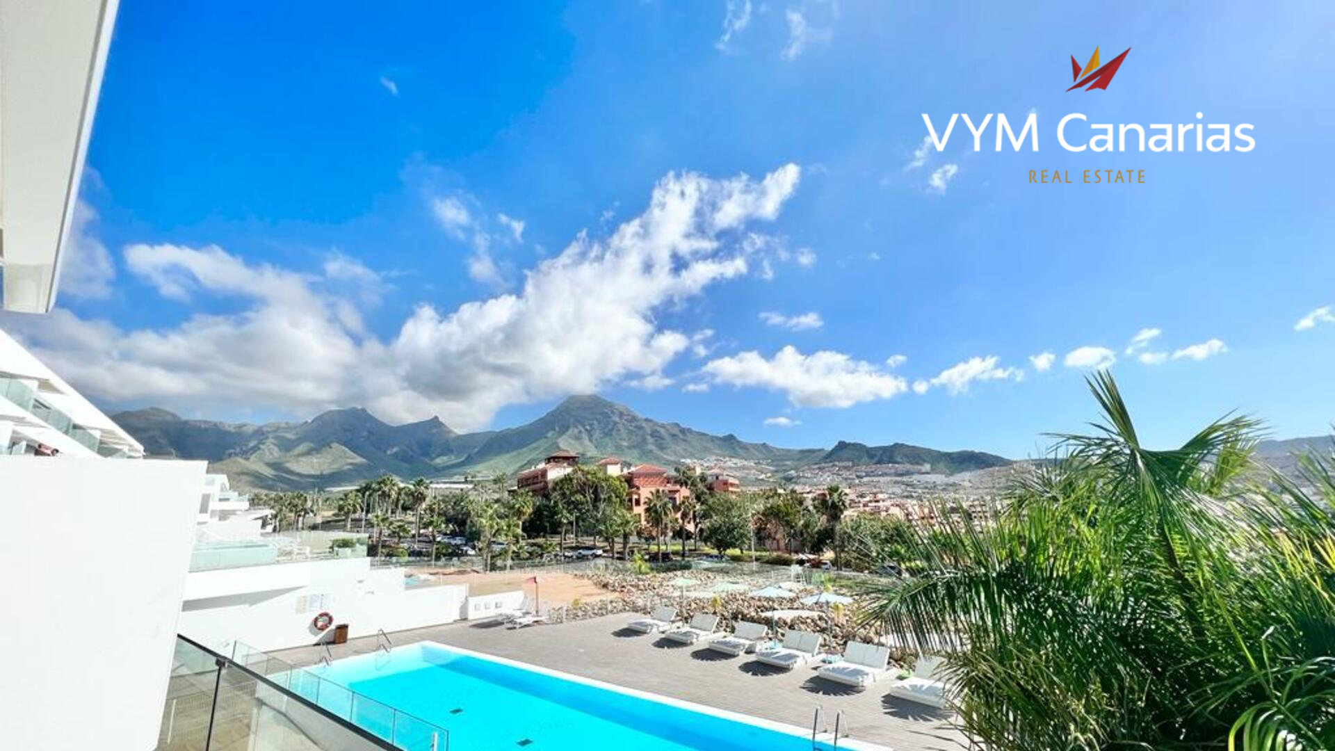 Appartamento a Adeje, Tenerife, Spagna 1 camera da letto, 65 mq. N° 129980