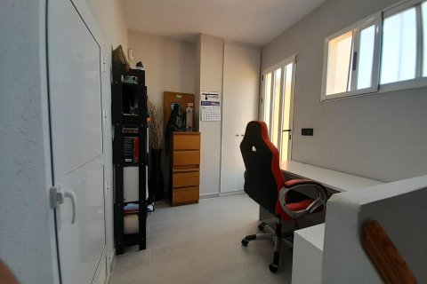 Townhouse for sale Mazarron, Murcia, Spain 3 bedrooms, 118 sq.m. No. 131592 - photo 12