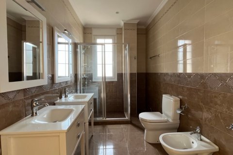 Villa for sale Alicante, Spain 7 bedrooms, 500 sq.m. No. 131548 - photo 24