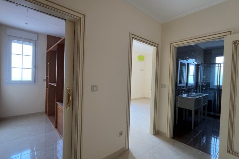 Villa for sale Alicante, Spain 7 bedrooms, 500 sq.m. No. 131548 - photo 23