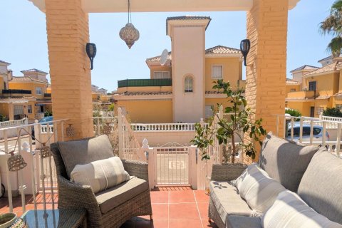 Huvila myytävänä Lo Crispin, Alicante, Espanja, 3 makuuhuonetta, 102 m2 No. 131547 - kuva 11