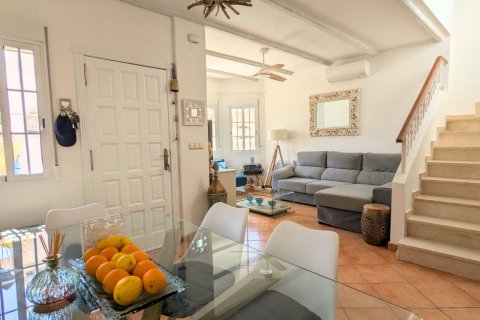 Huvila myytävänä Lo Crispin, Alicante, Espanja, 3 makuuhuonetta, 102 m2 No. 131547 - kuva 24