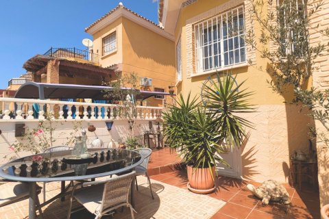 Huvila myytävänä Lo Crispin, Alicante, Espanja, 3 makuuhuonetta, 102 m2 No. 131547 - kuva 6