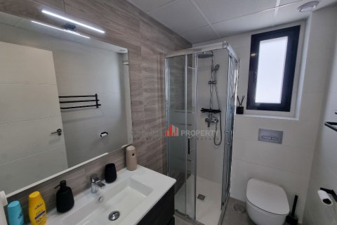Apartment for sale San Javier, Murcia, Spain 3 bedrooms, 128 sq.m. No. 131995 - photo 2