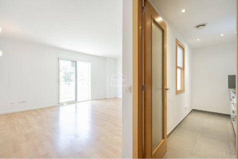 Apartment à vendre Mahon, Menorca, Espagne, 3 chambres, 111 m2 No. 129300 - photo 4