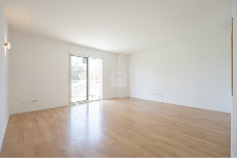 Apartment à vendre Mahon, Menorca, Espagne, 3 chambres, 111 m2 No. 129300 - photo 2