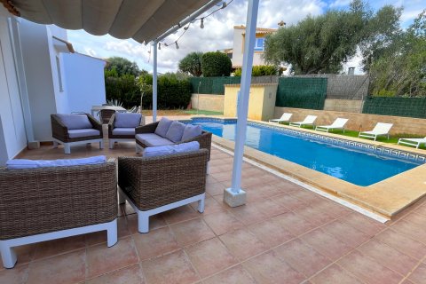 Villa for rent Portocolom, Mallorca, Spain 5 bedrooms, 300 sq.m. No. 129306 - photo 8
