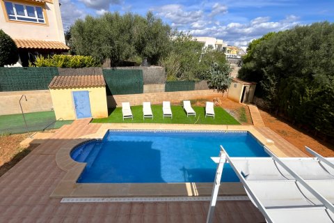 Villa for rent Portocolom, Mallorca, Spain 5 bedrooms, 300 sq.m. No. 129306 - photo 4