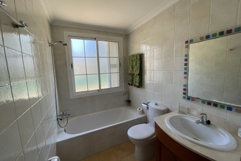 Apartment for rent Can Picafort, Mallorca, Spain 2 bedrooms, 150 sq.m. No. 129305 - photo 16