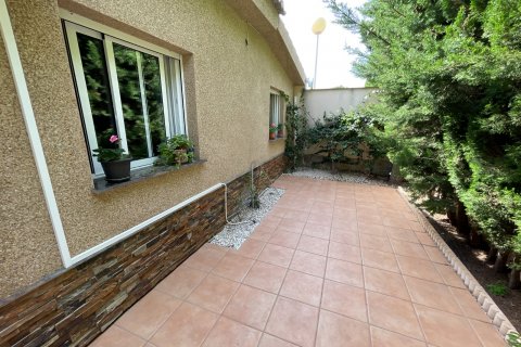 Продажа виллы в Сьюдад Кесада, Аликанте, Испания 5 спален, 300м2 №122564 - фото 10