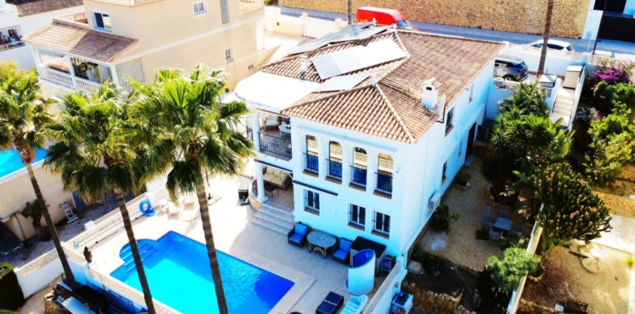 Villa La Nucia, Alicante, Spain 5 bedrooms, 227 sq.m. No. 122562