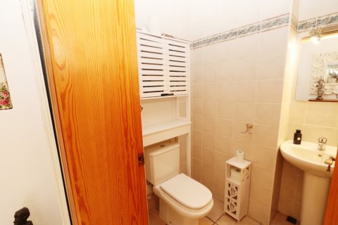 Villa for sale La Nucia, Alicante, Spain 5 bedrooms, 227 sq.m. No. 122562 - photo 24