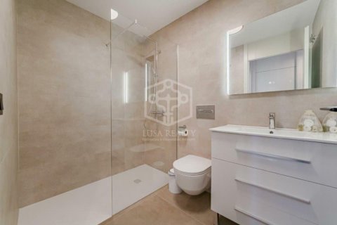 Apartment for sale Adeje, Tenerife, Spain 2 bedrooms, 99 sq.m. No. 130903 - photo 27