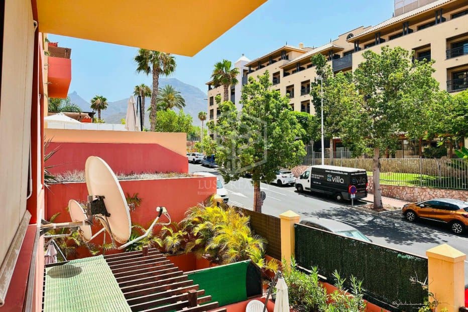 Apartament w Adeje, Tenerife, Hiszpania 3 sypialnie, 169 mkw. nr 130904