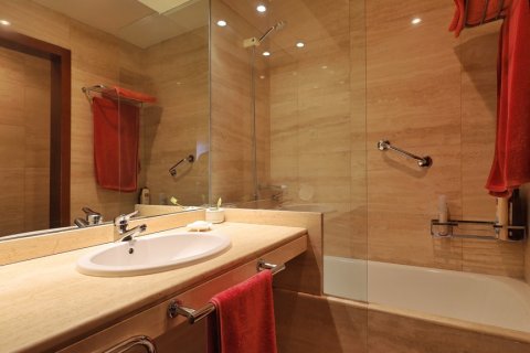 Penthouse for sale Madrid, Spain 3 bedrooms, 136 sq.m. No. 120478 - photo 20
