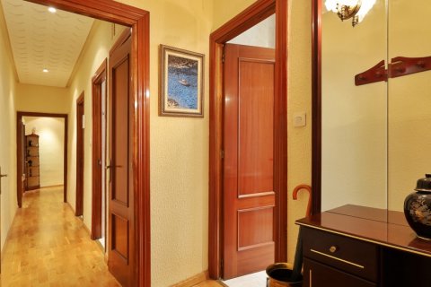 Apartamento en venta Madrid, España 3 dormitorios, 103.7 m2 No. 120481 - foto 7