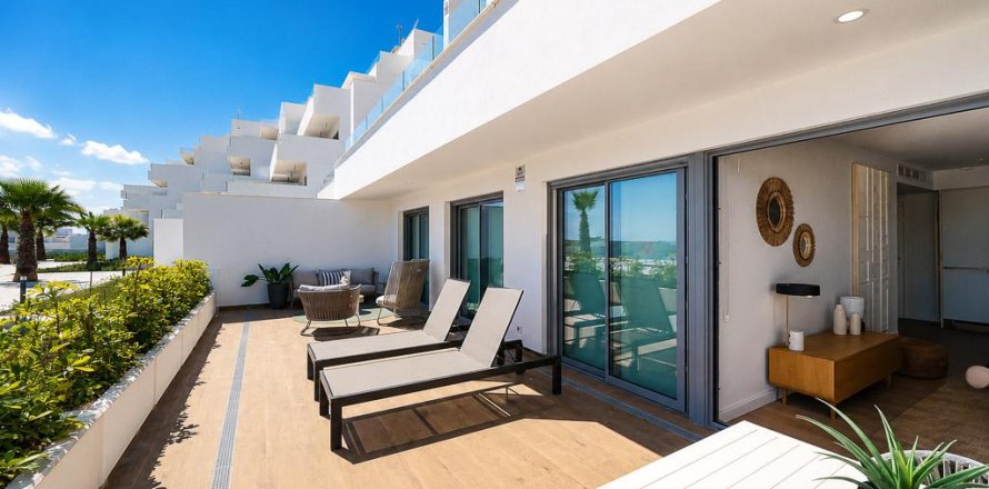 Apartamento en Estepona, Málaga, España 3 dormitorios, 105 m2 No. 129801