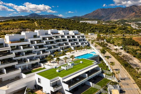 Apartment à Estepona, Malaga, Espagne 3 chambres, 126 m2 No. 129803