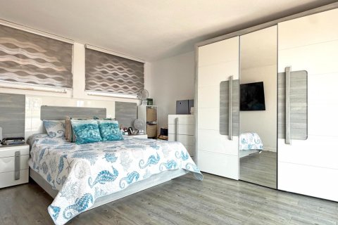 Villa pārdošanā Villamartin, Alicante, Spānijā 2 istabas, 96 m2 Nr. 131785 - attēls 9