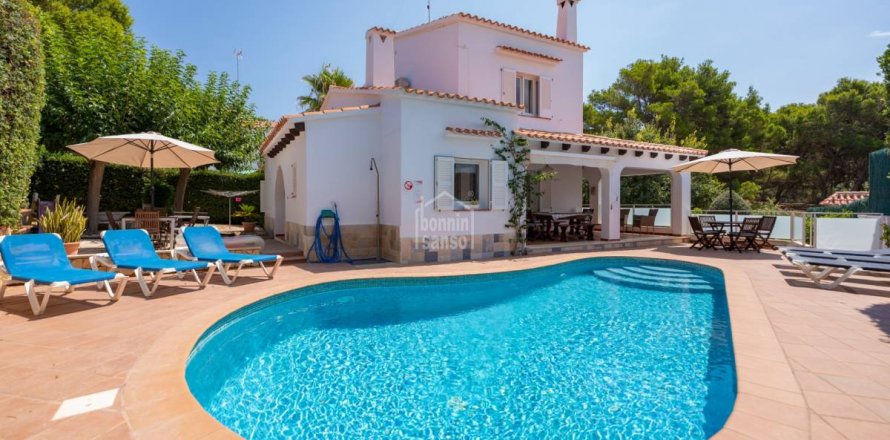 Villa Es Mercadal, Menorca, Spagna 4 camere da letto, 176 mq. N° 130869