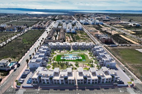 Apartamento en venta en Ciudad Quesada, Alicante, España 3 dormitorios,  No. 132123 - foto 12