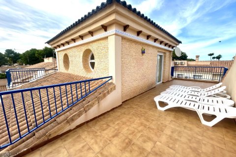 Villetta a schiera in vendita Dehesa De Campoamor, Alicante, Spagna 3 camere da letto, 105 mq. N° 131924 - foto 3