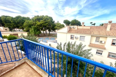Villetta a schiera in vendita Dehesa De Campoamor, Alicante, Spagna 3 camere da letto, 105 mq. N° 131924 - foto 22