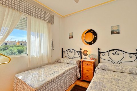 Huoneisto myytävänä La Zenia, Alicante, Espanja, 2 makuuhuonetta, 64 m2 No. 131925 - kuva 16