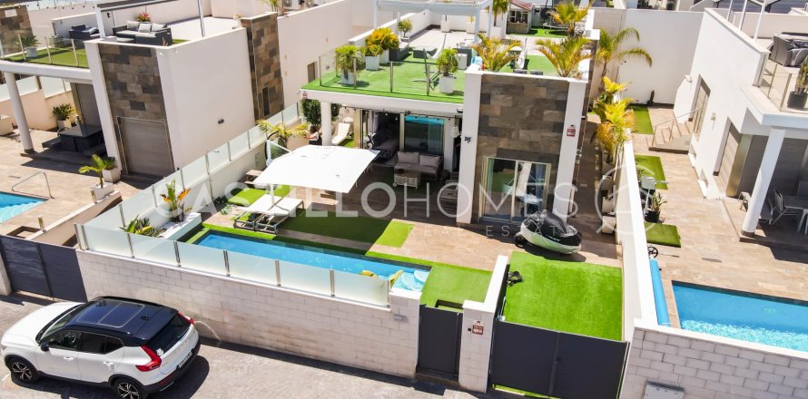 Villa Villamartin, Alicante, Spānijā 5 istabas, 241 m2 Nr. 125470