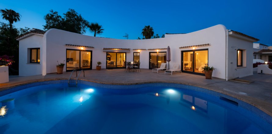 Villa Marratxinet (Marratxi), Mallorca, Spanien 4 sovrum, 253 kvm. Nr. 129308