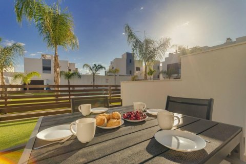 Apartment for sale Torre de la Horadada, Alicante, Spain 3 bedrooms, 81 sq.m. No. 131775 - photo 2