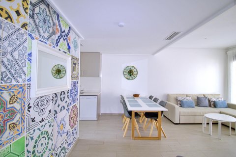 Apartment for sale Torre de la Horadada, Alicante, Spain 3 bedrooms, 81 sq.m. No. 131775 - photo 3