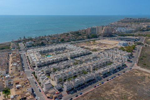 Apartment à vendre Torrevieja, Alicante, Espagne, 2 chambres, 70 m2 No. 131771 - photo 20