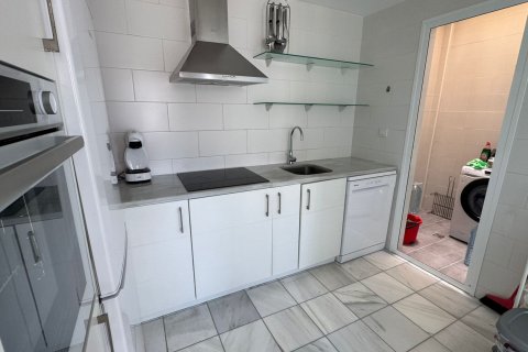 Townhouse for sale Torrevieja, Alicante, Spain 2 bedrooms, 76 sq.m. No. 131773 - photo 16