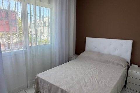 Townhouse for sale Torrevieja, Alicante, Spain 2 bedrooms, 76 sq.m. No. 131773 - photo 9